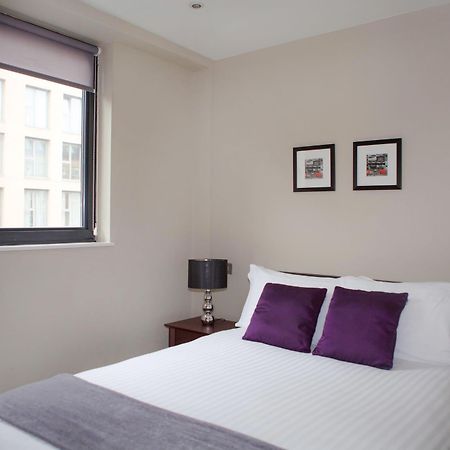 Victoria One Apartment London Bagian luar foto