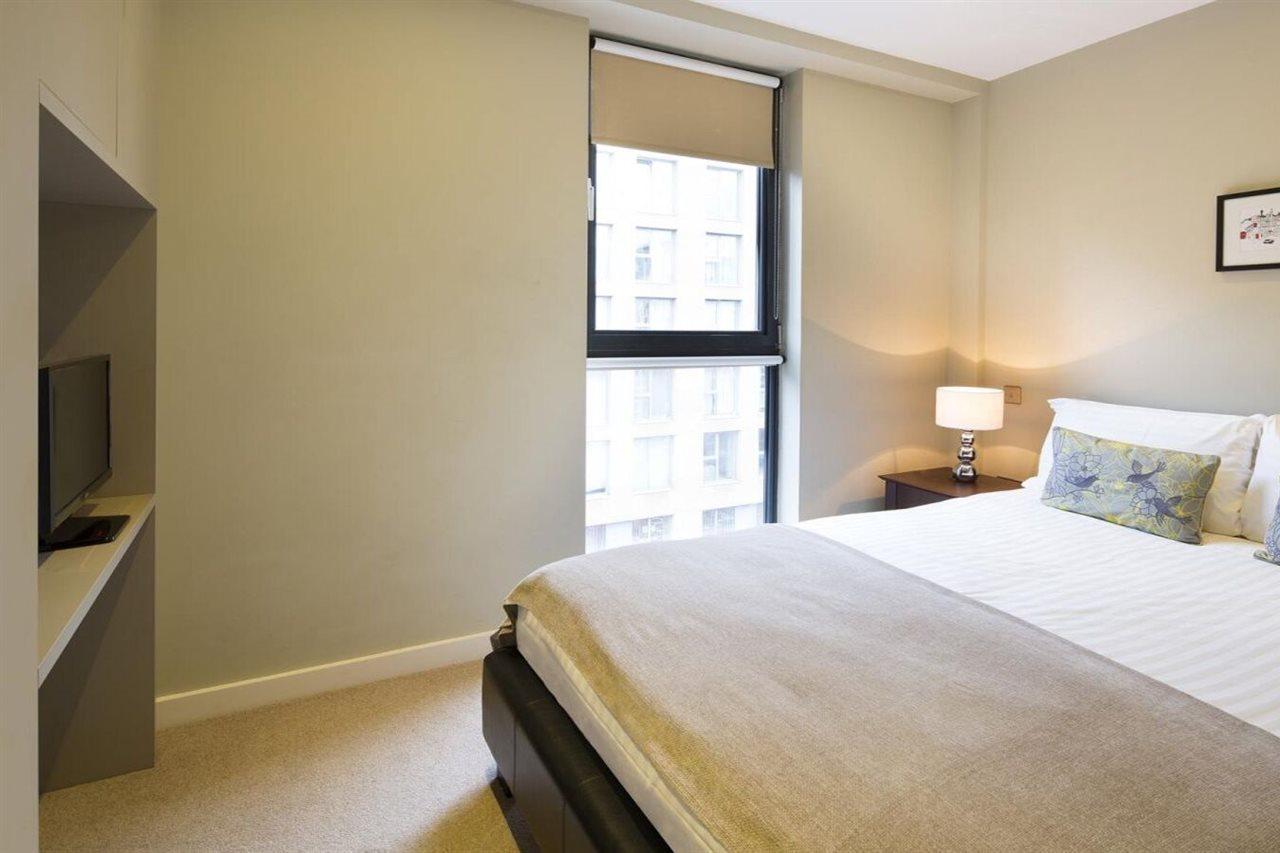 Victoria One Apartment London Bagian luar foto