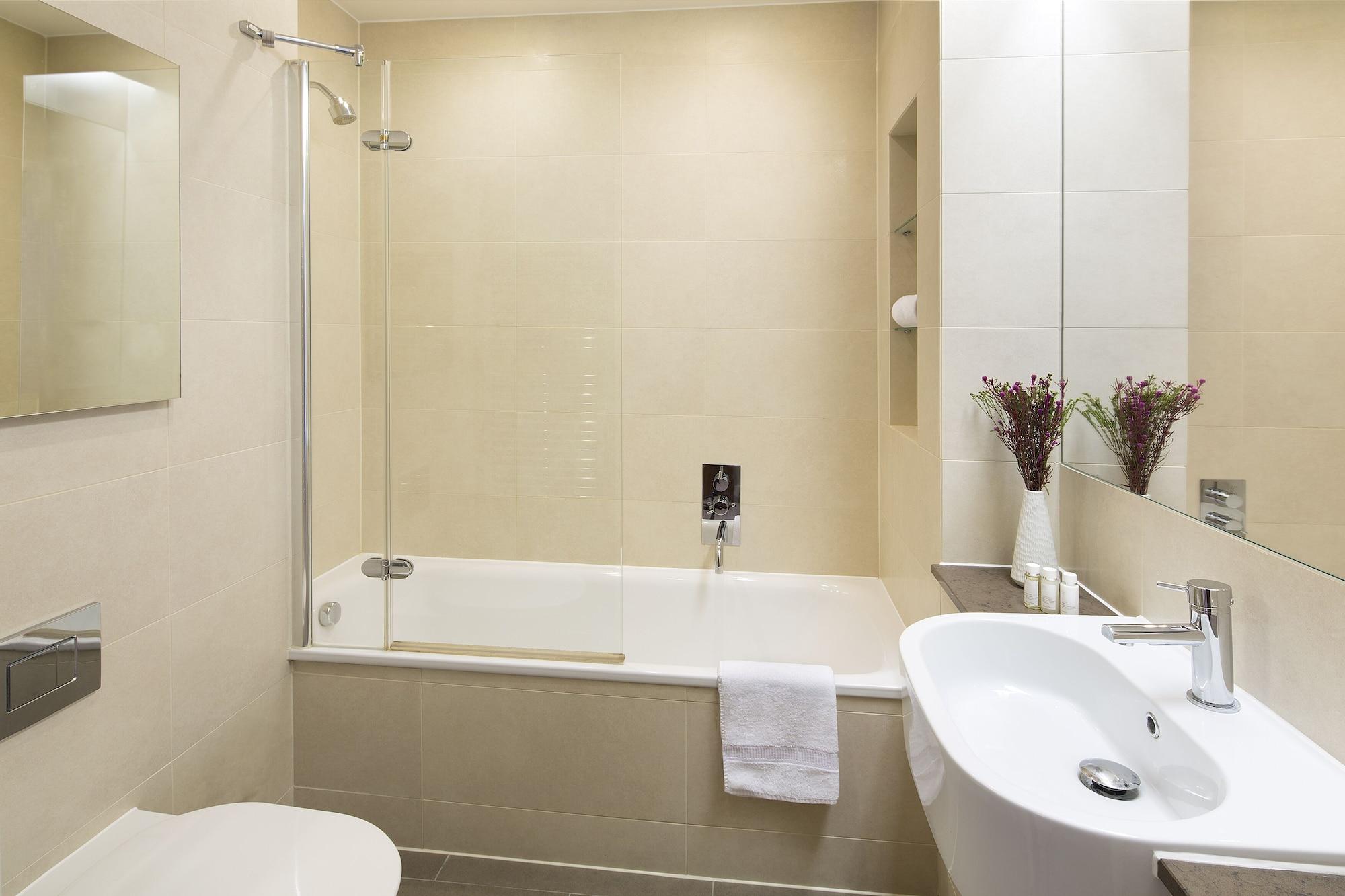 Victoria One Apartment London Bagian luar foto