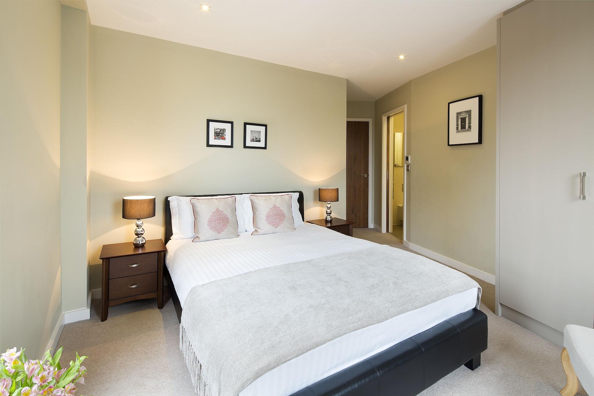 Victoria One Apartment London Bagian luar foto
