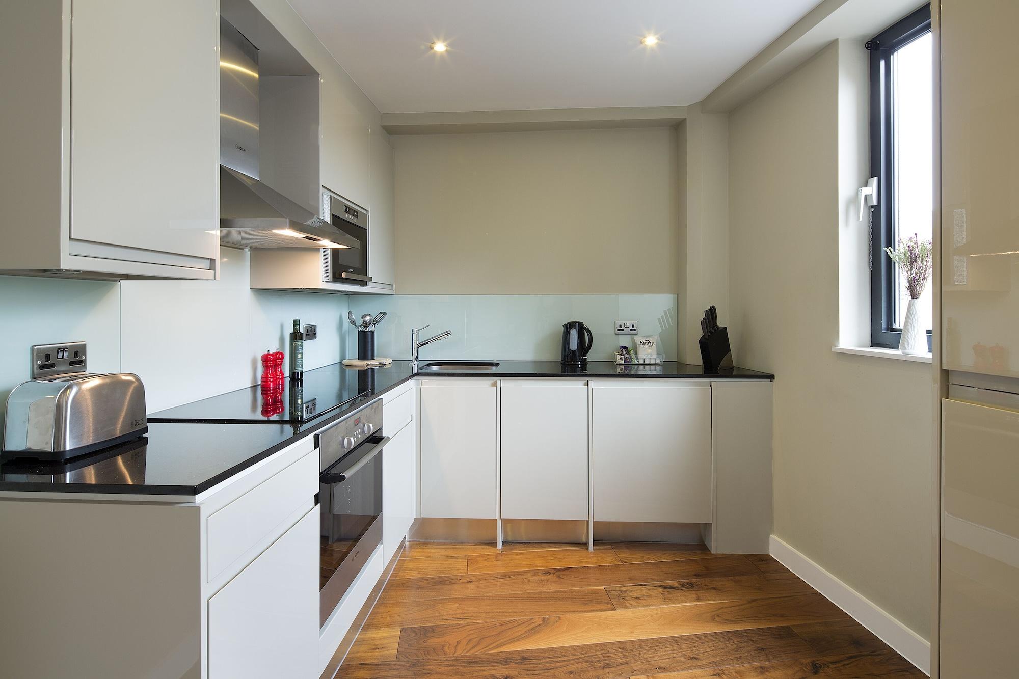 Victoria One Apartment London Bagian luar foto