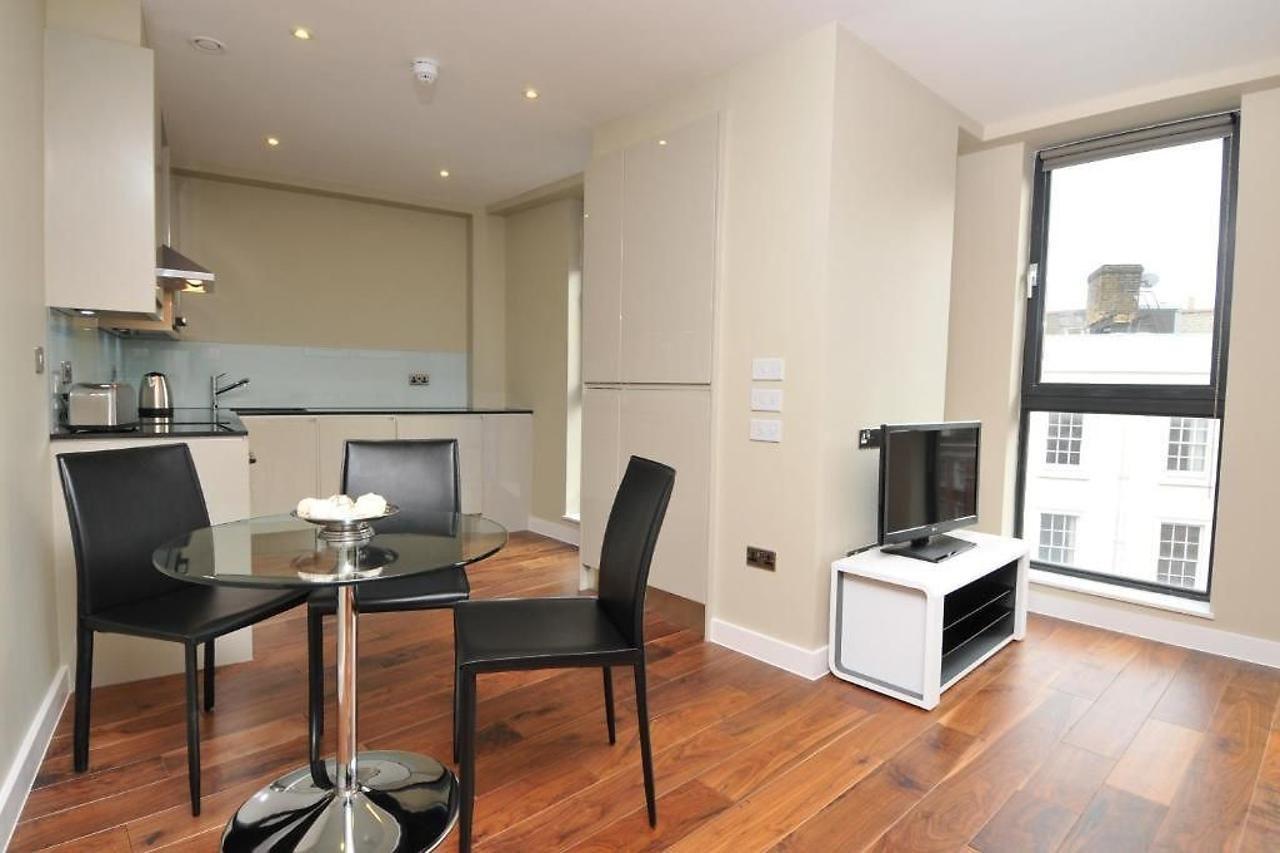 Victoria One Apartment London Bagian luar foto